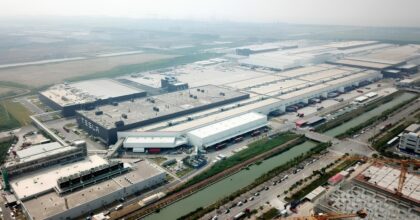 Tesla Shanghai Megafactory to start production on February 11 – 7 months after construction launch