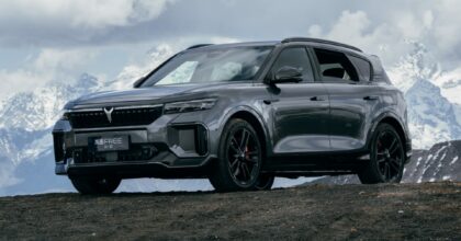 voyah free 318 crossover erev suv gray front side